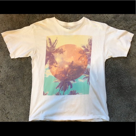Empyre Surplus T-Shirt - Picture 1 of 3